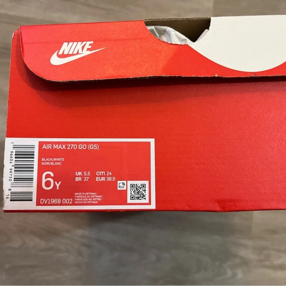 Nike Black and White Air Max Sneakers
